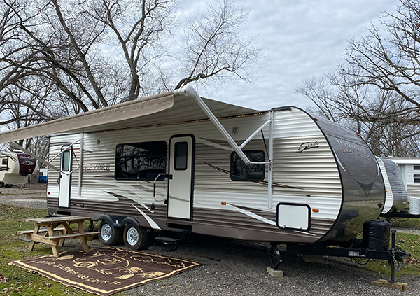 2016 SHASTA REVERE 29SK